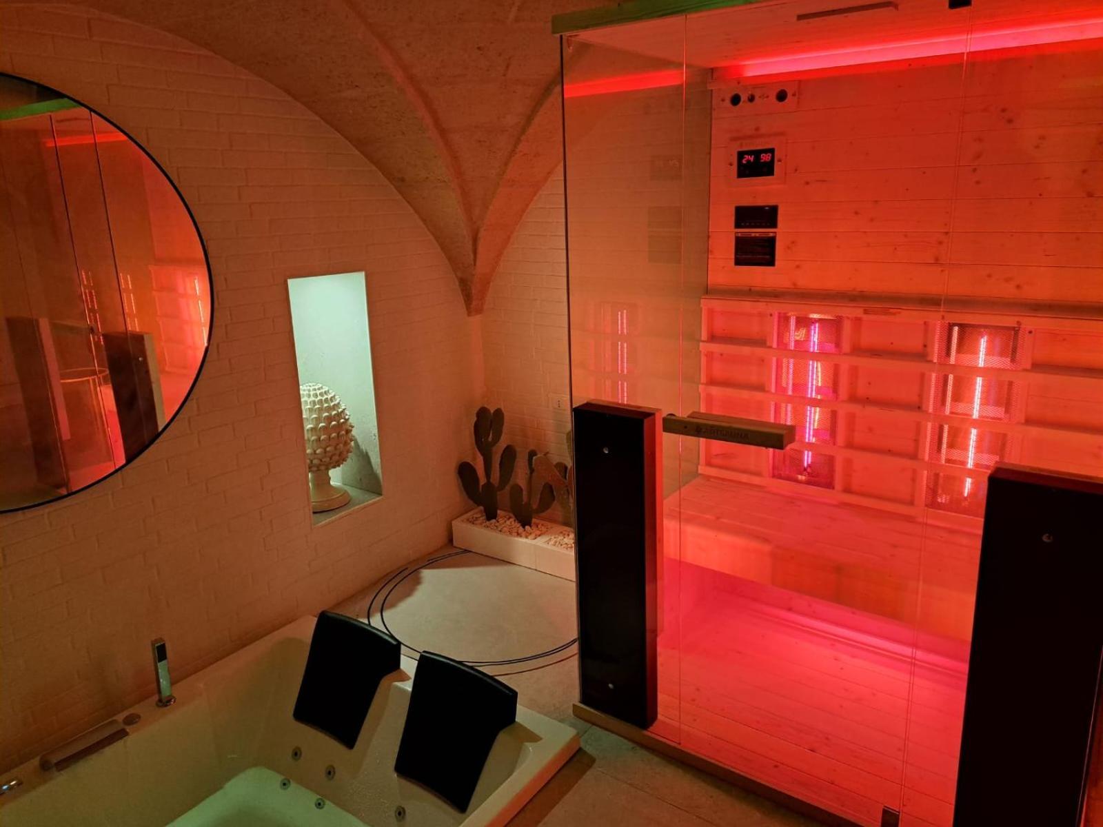 Mae Apulian Rooms Grottaglie Bagian luar foto